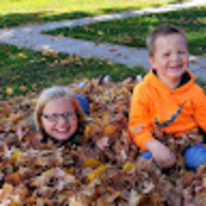 Meet your Posher, Joni